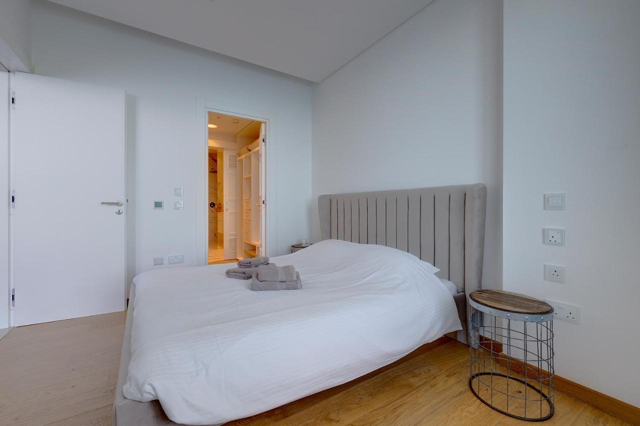 Luxurious With Ocean Views And Pool In Tigne Point