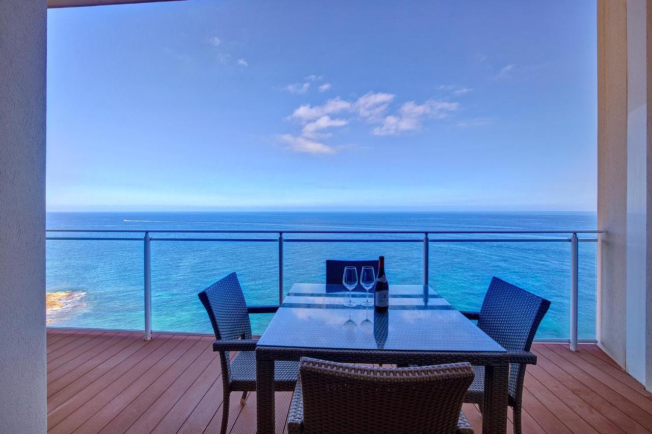 Luxurious With Ocean Views And Pool In Tigne Point